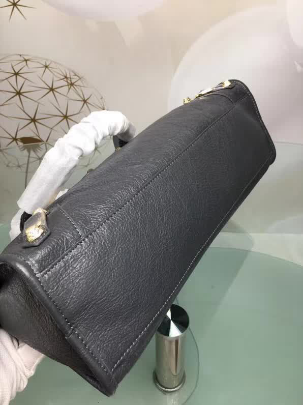 BALENCIAG巴黎世家 歐洲水貨 Balenciaga city mini 小金釘 限量 原廠爆裂紋羊皮黑色 深灰色  BL1061